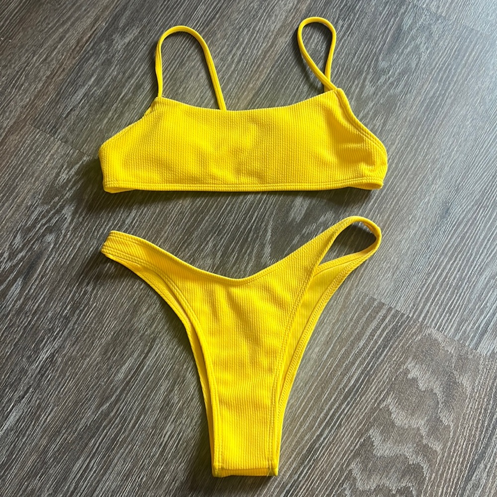 ROMWE yellow bikini